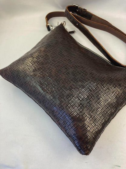Act Reneo La Perla Shoulder Bag With Aczura Clutch Available
