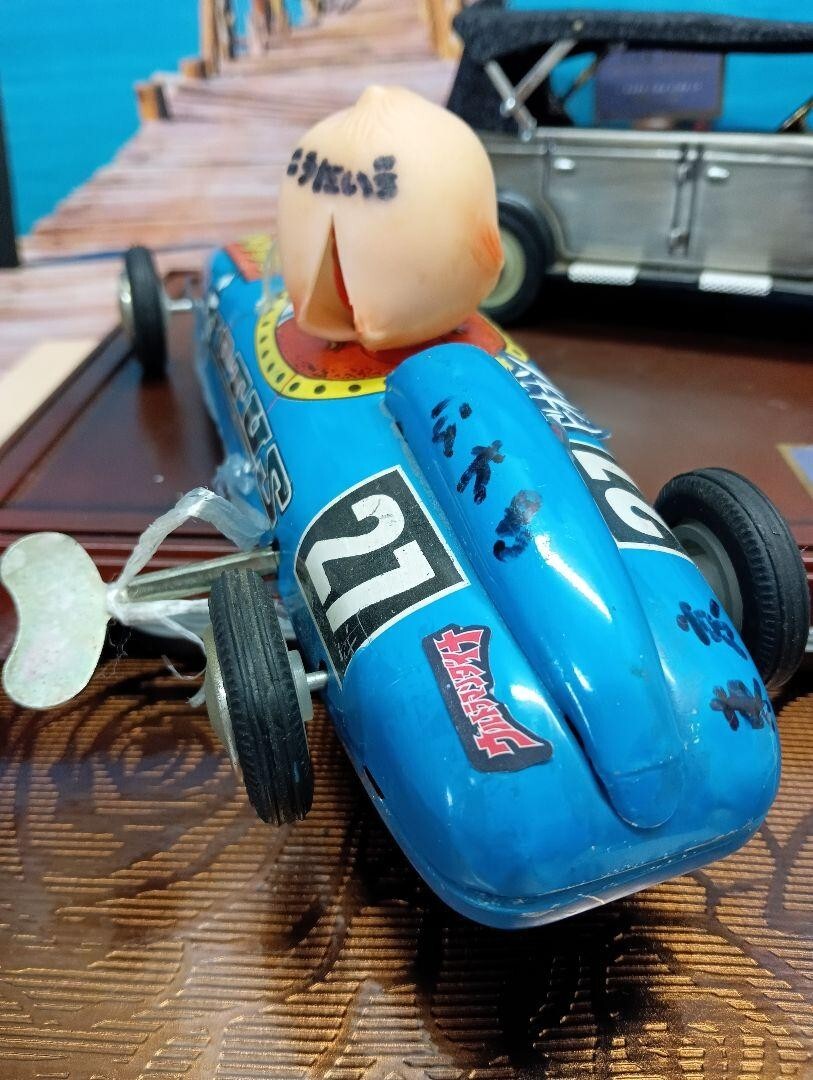 Custom specs Showa retro nostalgic original kewpie face tin car