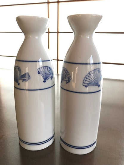 Tokkuri Showa Retro Ceramic Tokkuri with Fan Pattern