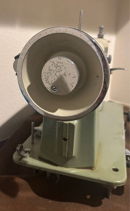[For display] Retro sewing machine National