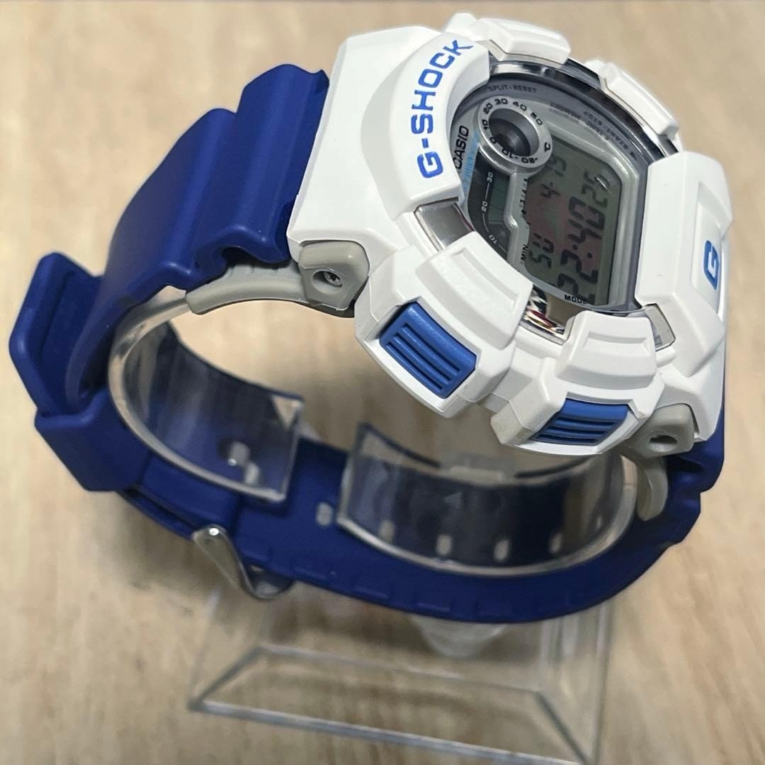 Casio G-Shock Dw-9500 Quartz Digital Wristwatch White Blue Vintage Used Japan