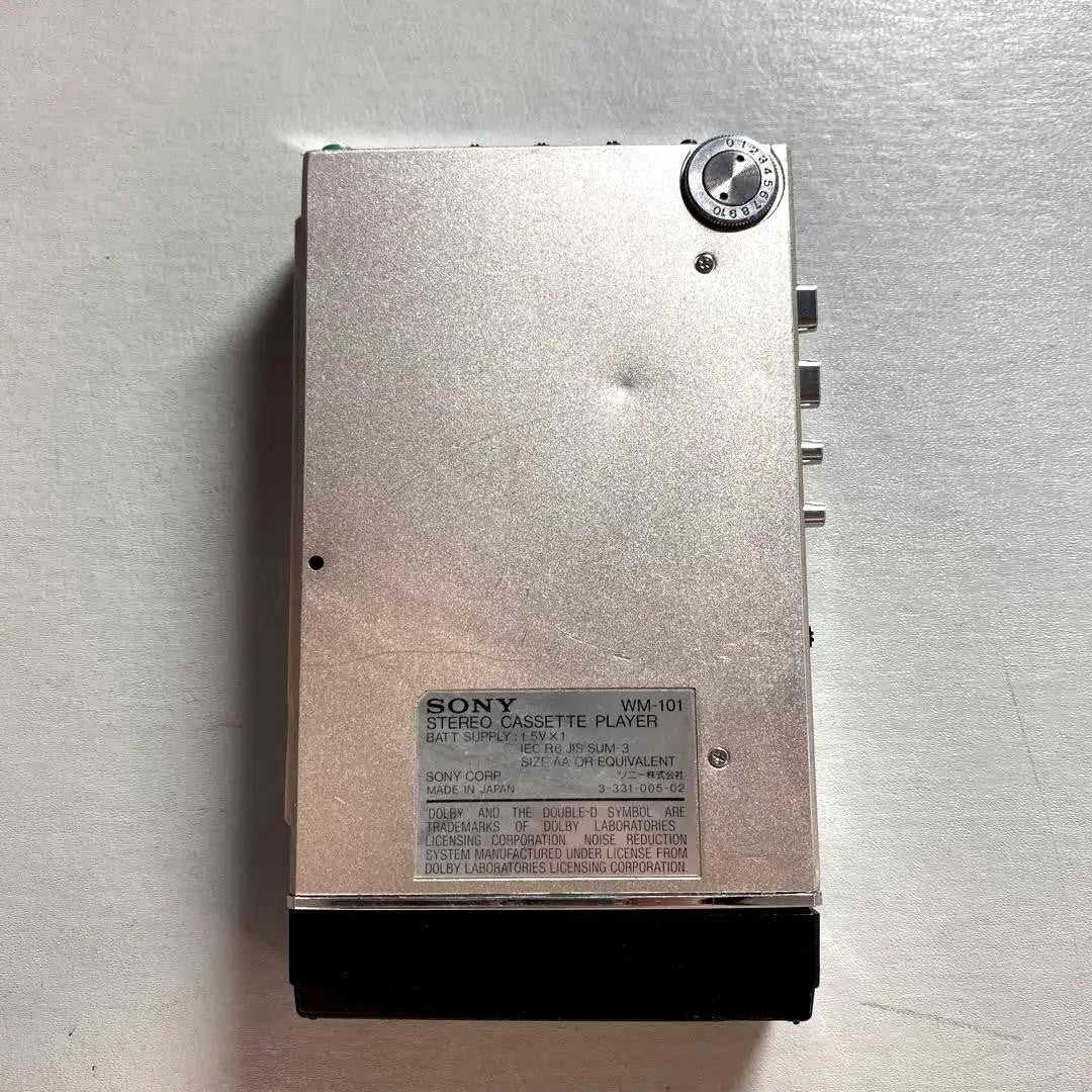 SONY WALKMAN WM-101 Cassette Player (Vintage)
