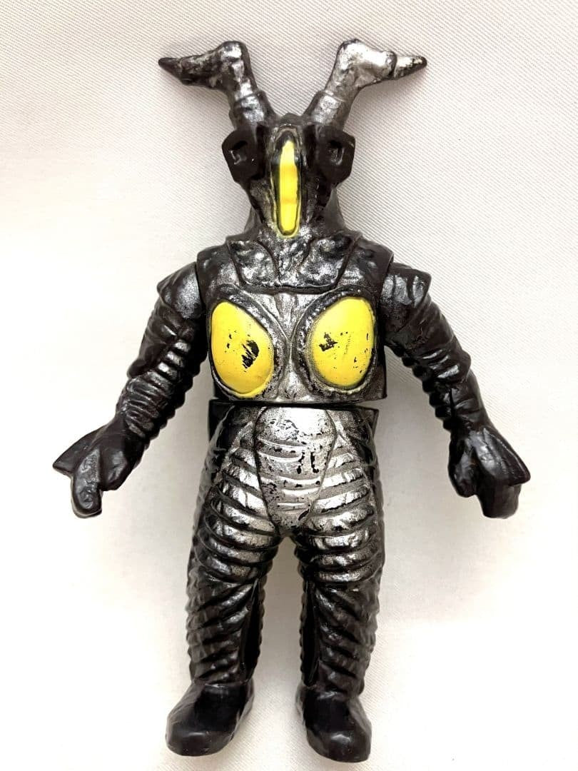 Ultra Monster Zetton Mini Sofubi Figure Showa Retro Ultraman Food Toy