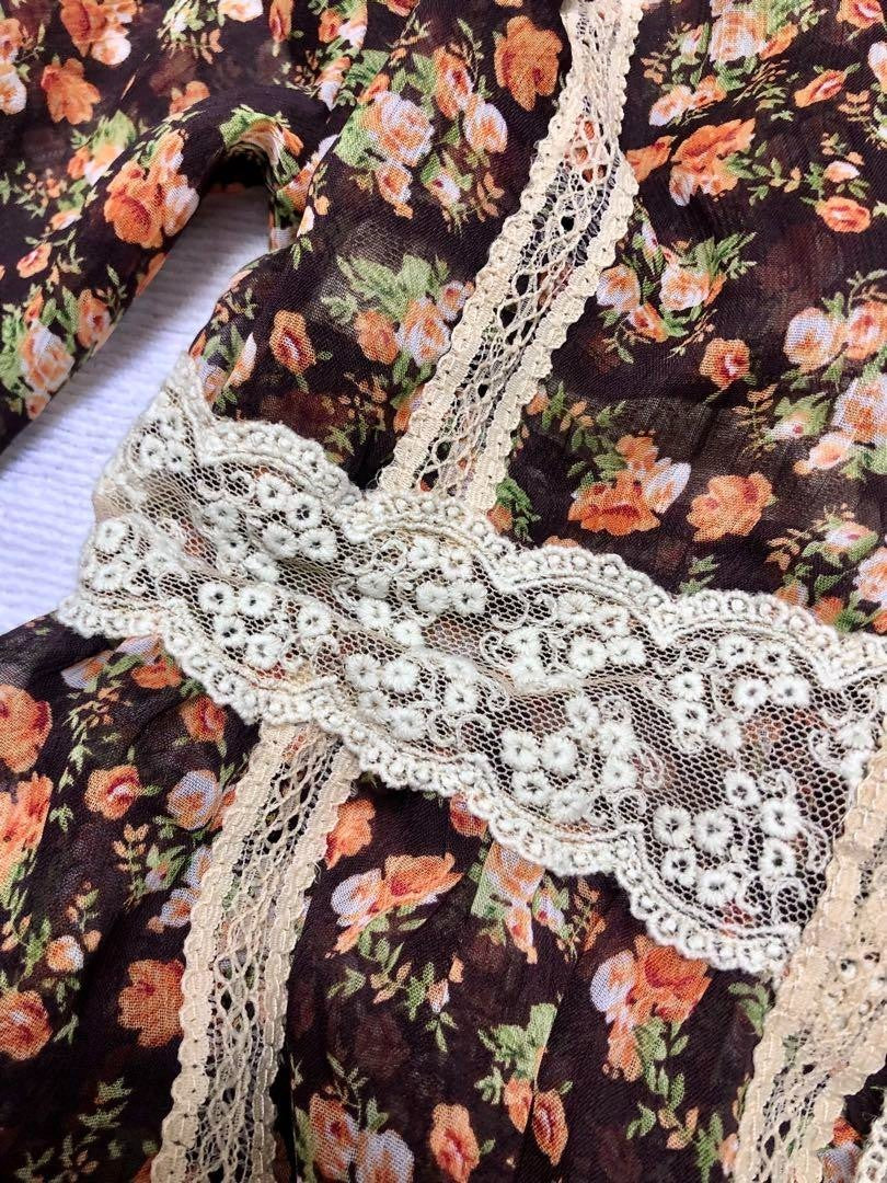 LIZ LISA doll Floral tunic Ruffle cardigan Lace Brown￼