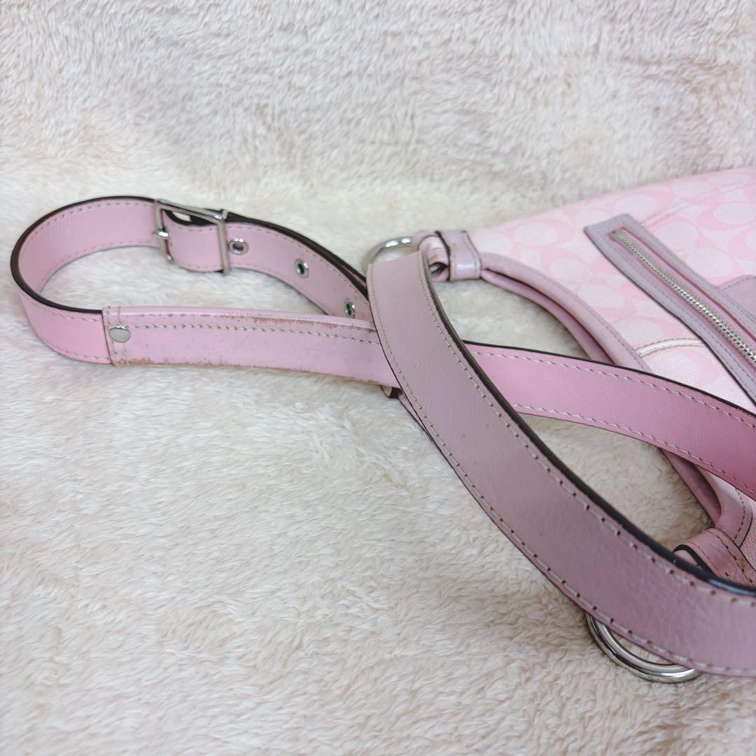 COACH Signature Shoulder Bag Pink