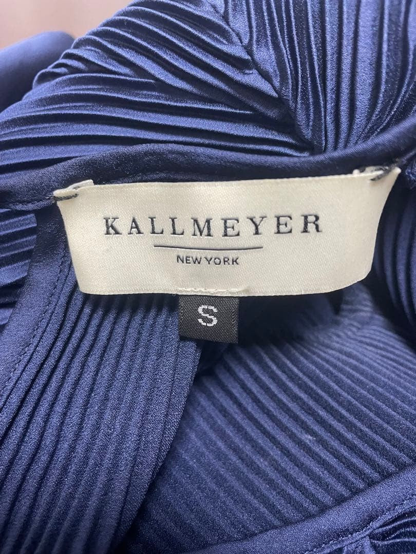 KALLMEYER Pleats Blouse Navy Feminine Flare Sleeve Elegant