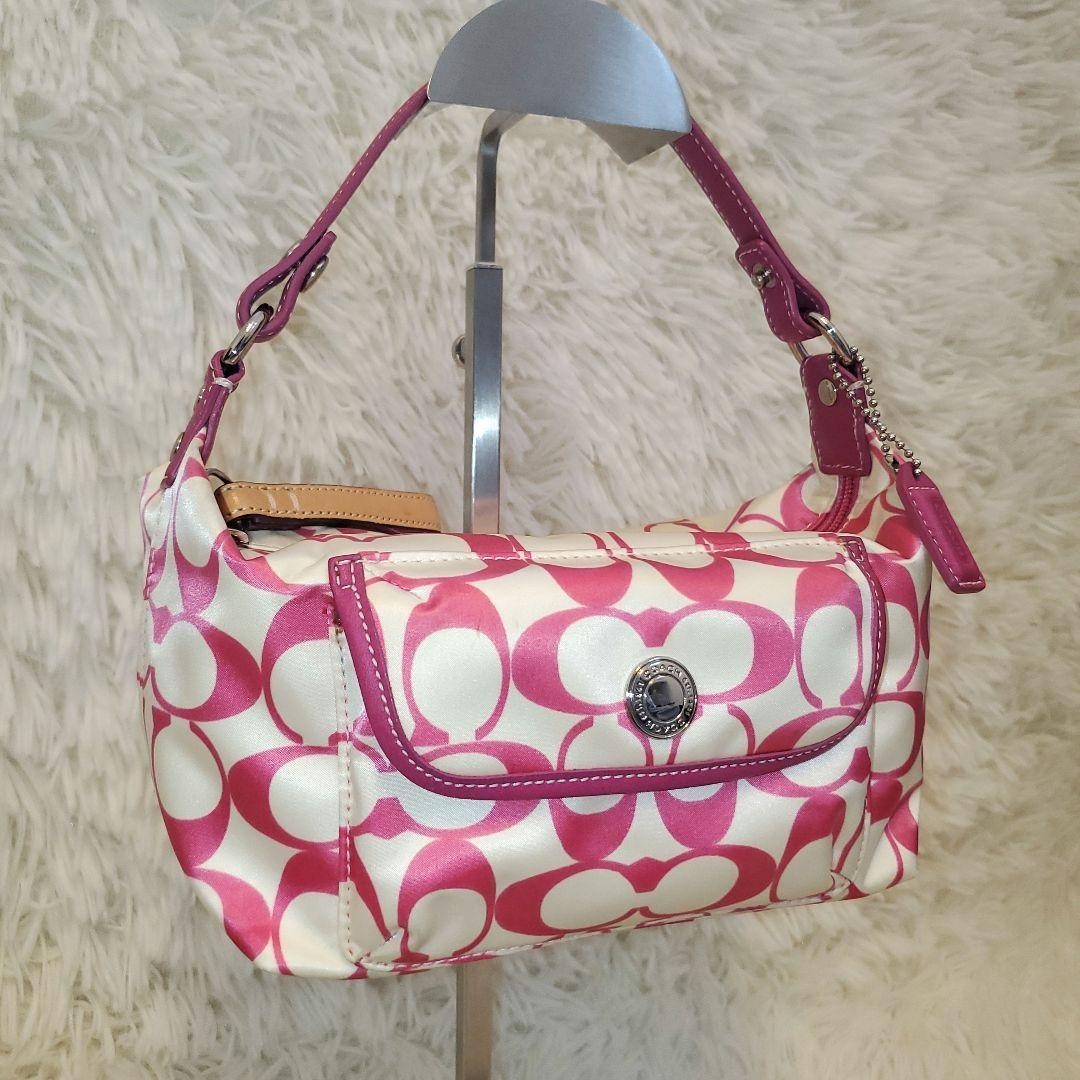 Rare Color COACH Signature Accessory Pouch Pink 13a