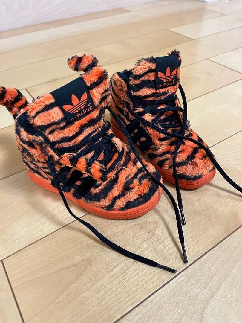 adidas Jeremy Scott Tiger High-Top Sneakers, Kids Size US 7K Made in Indonesia