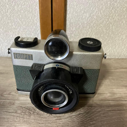 Rare Retro FUJIPET Fujipet First Generation Model Green