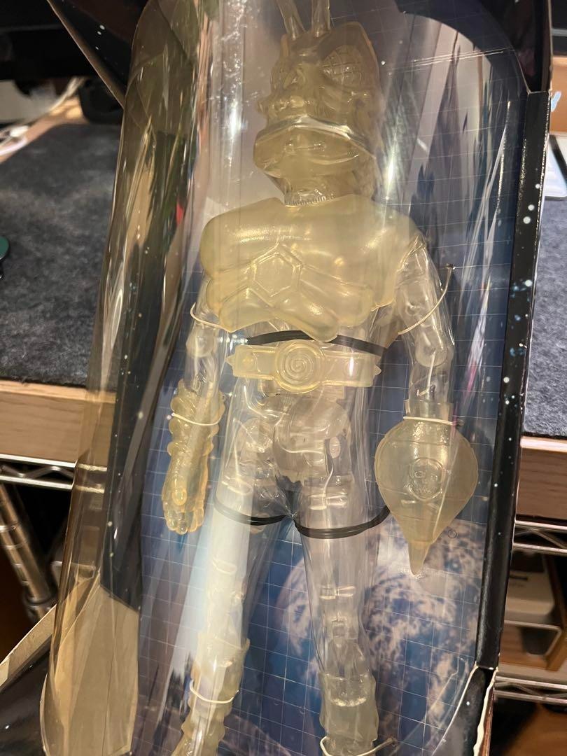 Retro Action Heroes vs Enemies: Monster Bee Man Limited Edition