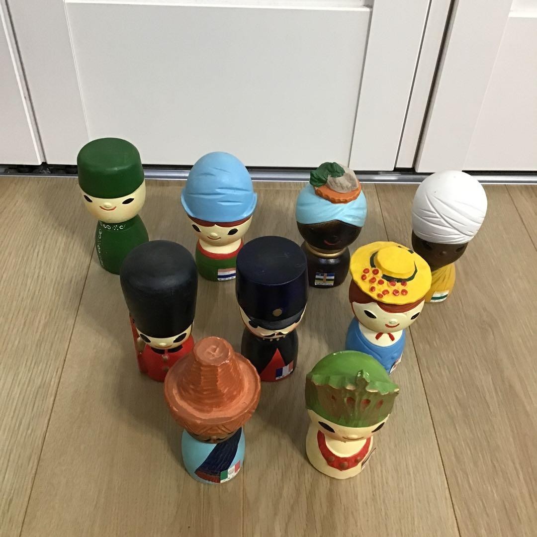 1970 Osaka World Expo: Ceramic piggy banks (9 pieces)